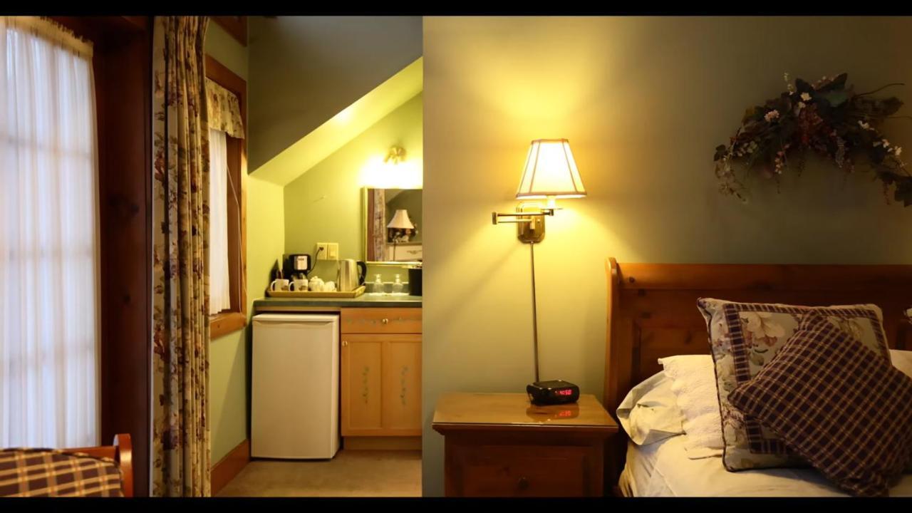 Weatherpine Inn Niagara-on-the-Lake Ngoại thất bức ảnh