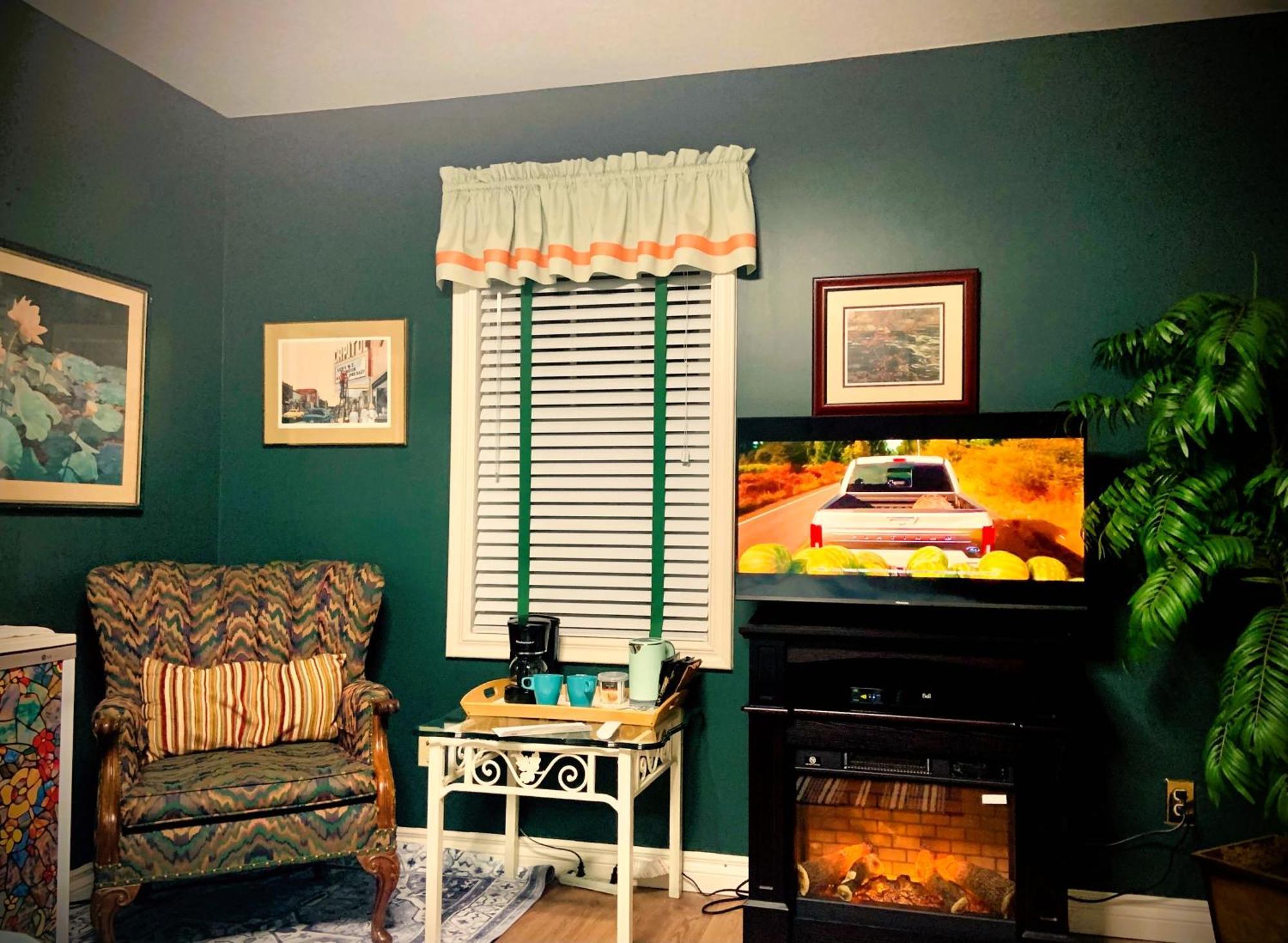 Weatherpine Inn Niagara-on-the-Lake Ngoại thất bức ảnh