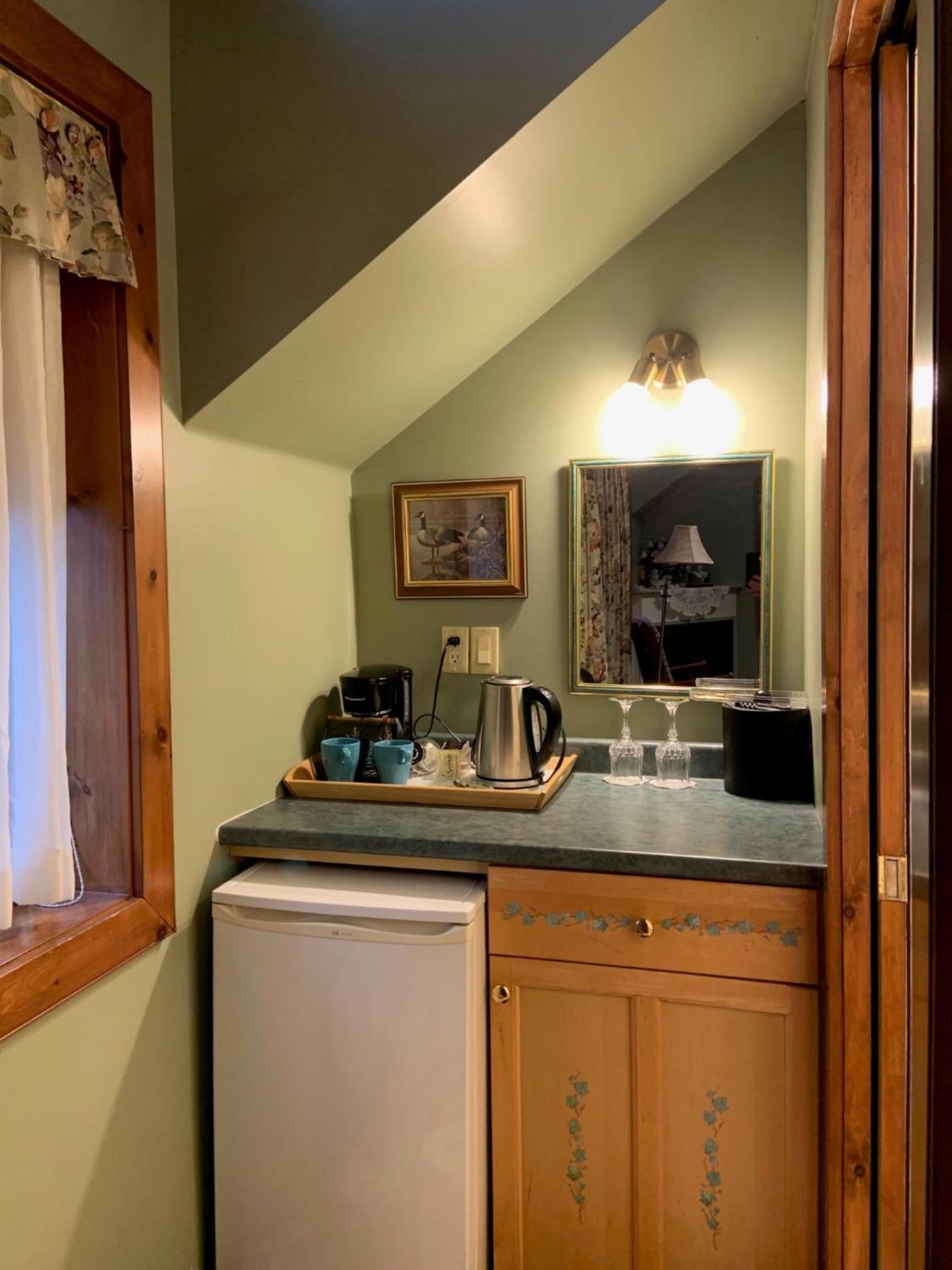 Weatherpine Inn Niagara-on-the-Lake Ngoại thất bức ảnh