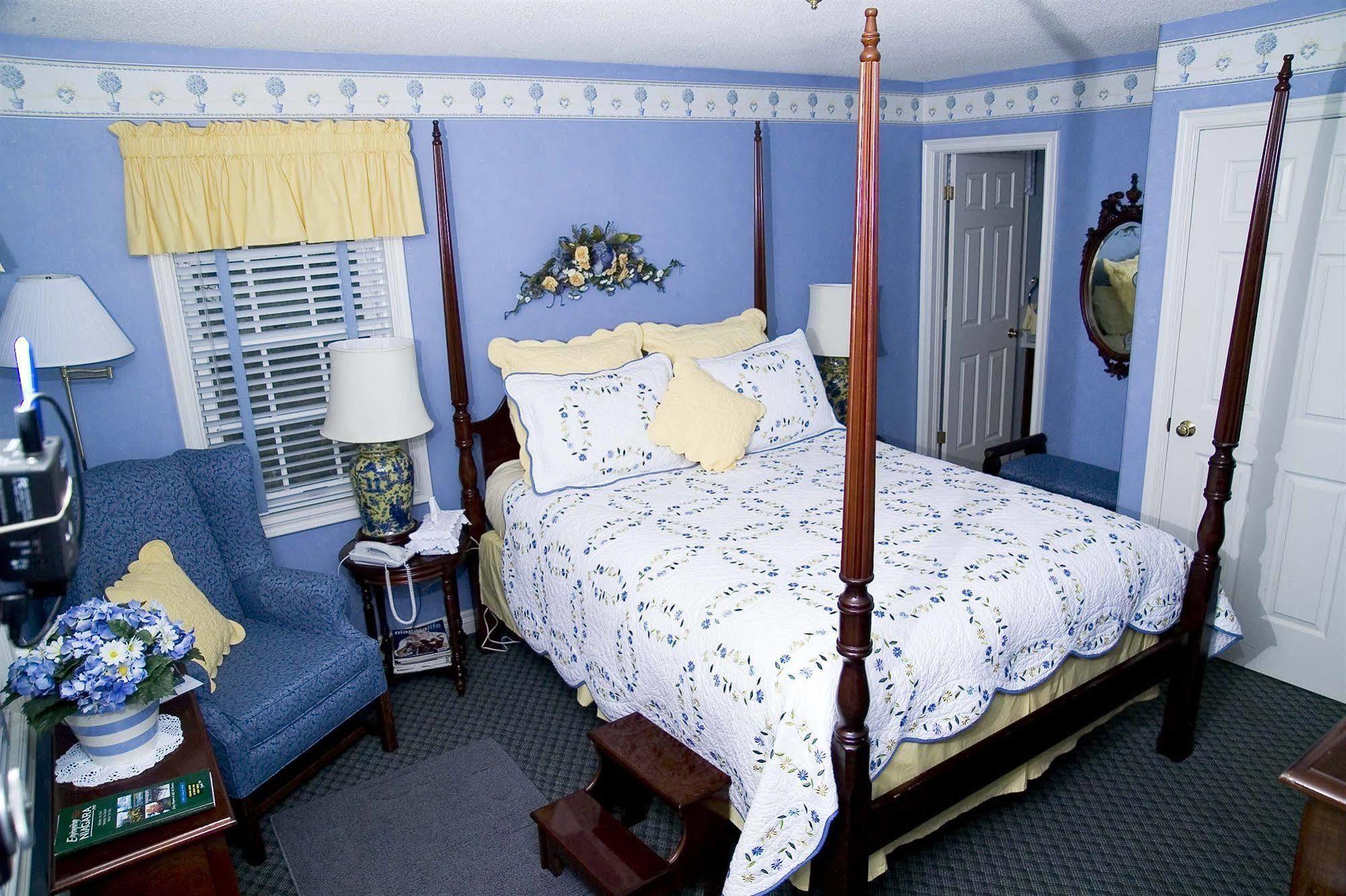 Weatherpine Inn Niagara-on-the-Lake Ngoại thất bức ảnh